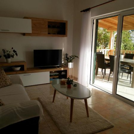 Apartment Slavica Lozovac Buitenkant foto